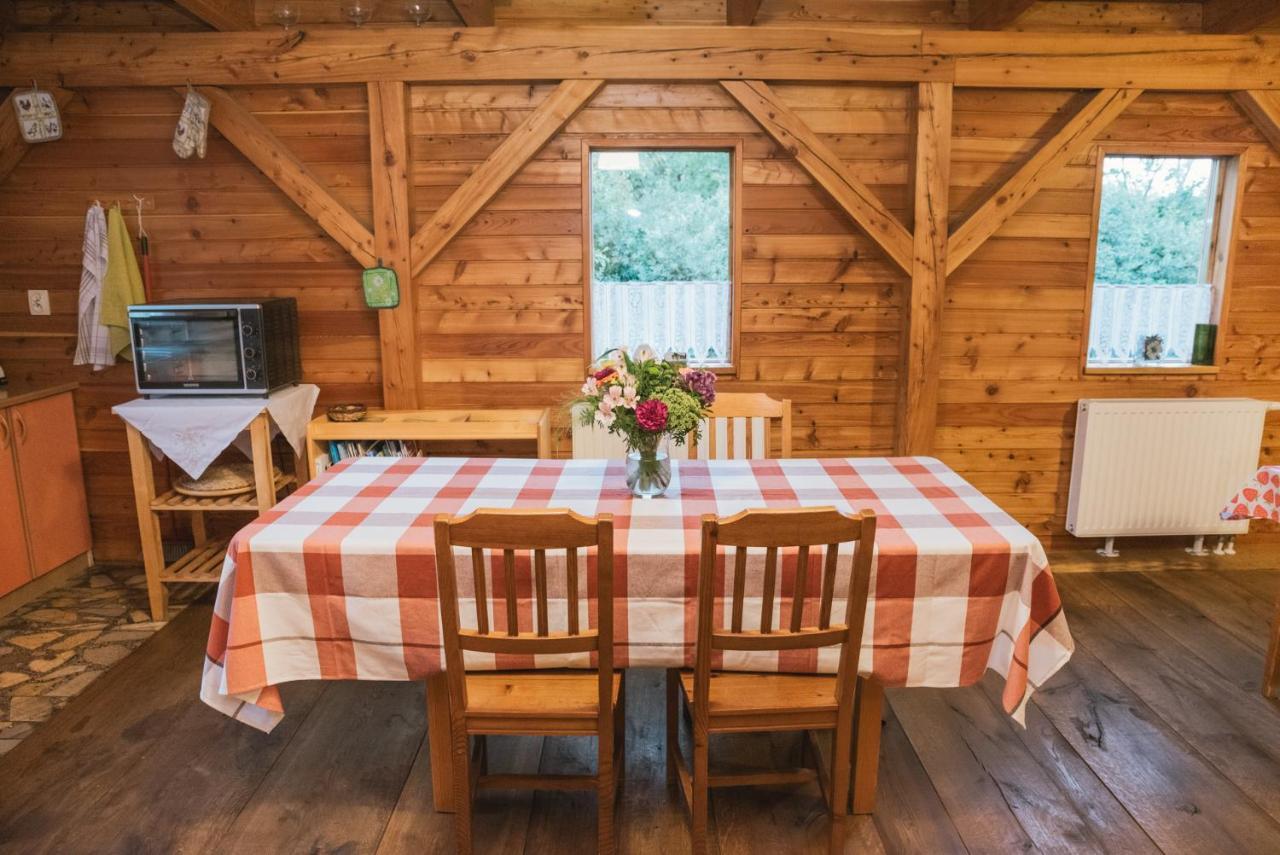 Agroturystyka Pod Modrzewiami Nowy Tomyśl Exterior foto
