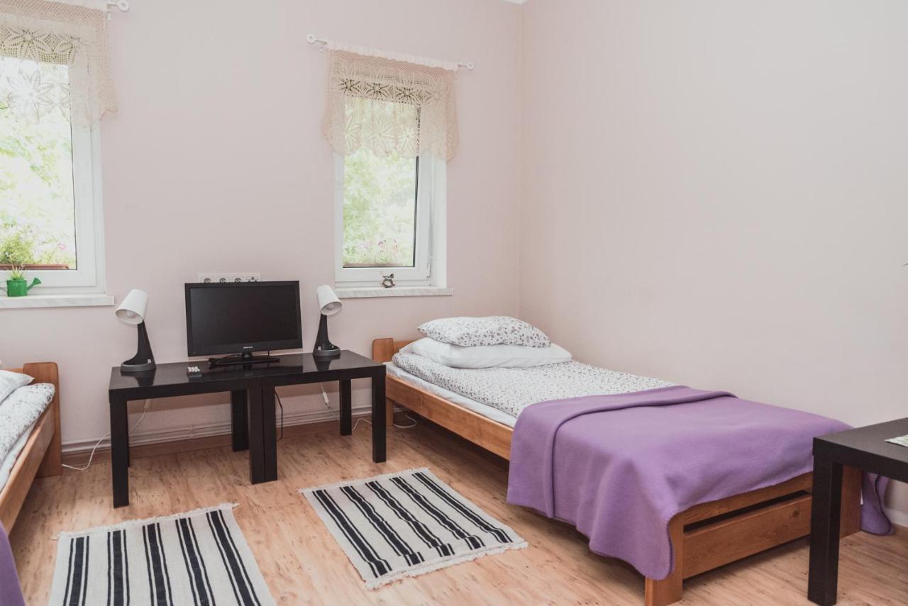 Agroturystyka Pod Modrzewiami Nowy Tomyśl Exterior foto